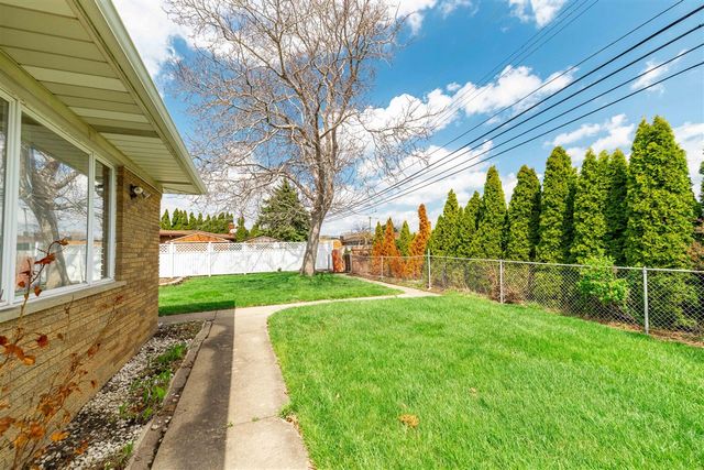 15099 Reeck Road, Southgate, MI 48195