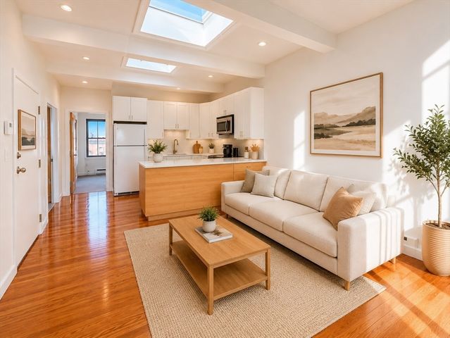 38 Williams St D, Chelsea, MA 02150