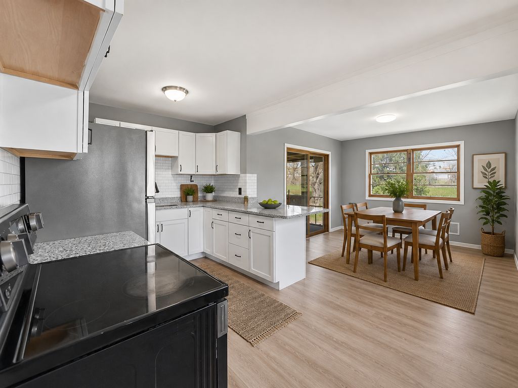1697 Rose Place, Roseville, MN 55113 — photo 3