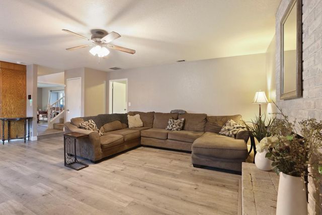 3731 Estate Dr, Stockton, CA 95209