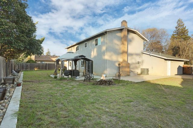 3731 Estate Dr, Stockton, CA 95209