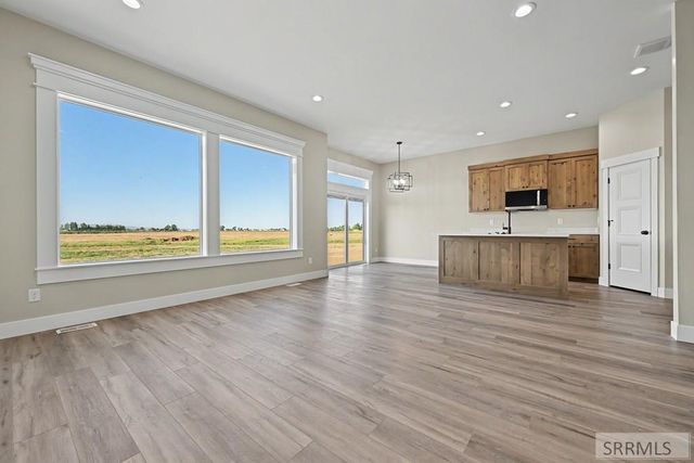 1021 Montezuma St, Idaho Falls, ID 83402