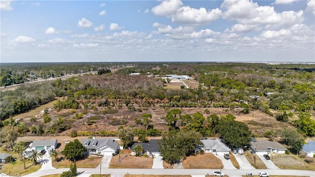 11225 Rabun Gap DR NW, NORTH FORT MYERS, FL 33917 — photo 4