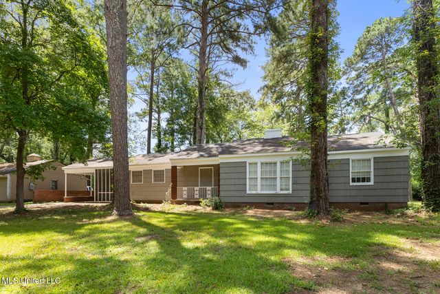 329 Pine Ridge Road, Jackson, MS 39206