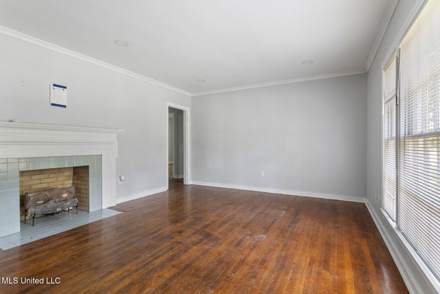 329 Pine Ridge Road, Jackson, MS 39206