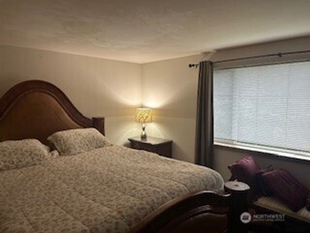 20124 105th Avenue SE, Kent, WA 98031