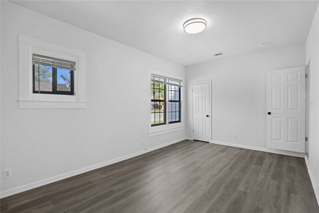 830 W Bond Street, Denison, TX 75020