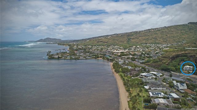 5864 Kalanianaole Highway B, Honolulu, HI 96821