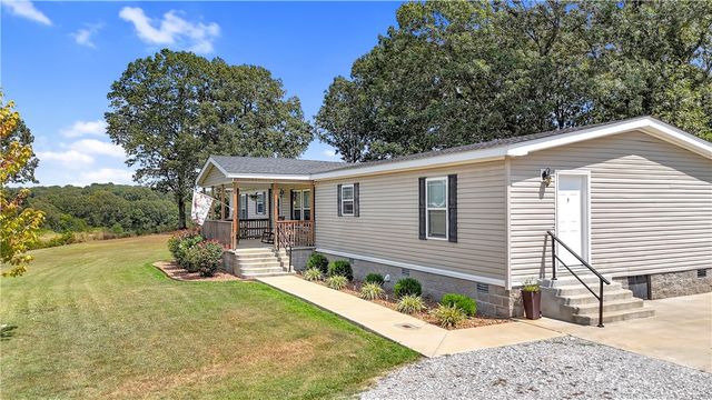 55 Kelley Road, Batesville, AR 72501