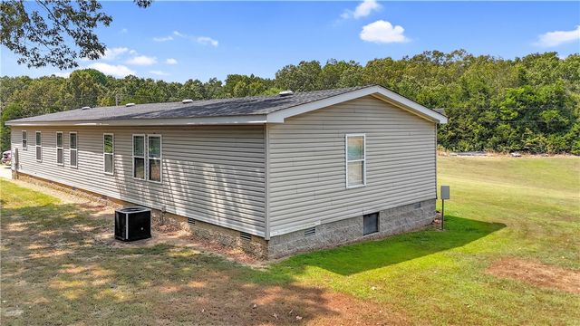 55 Kelley Road, Batesville, AR 72501