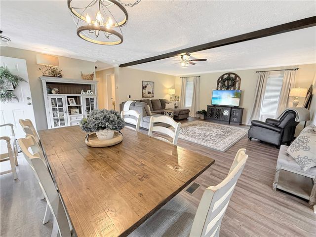 55 Kelley Road, Batesville, AR 72501