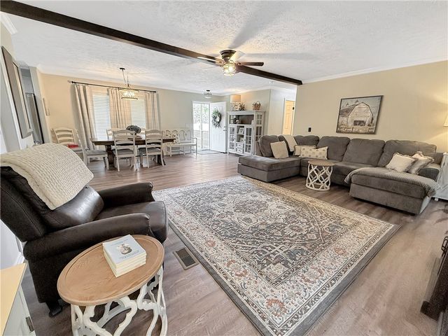 55 Kelley Road, Batesville, AR 72501