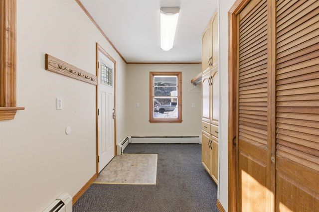 6 Goodbout Road, Lincoln, NH 03251