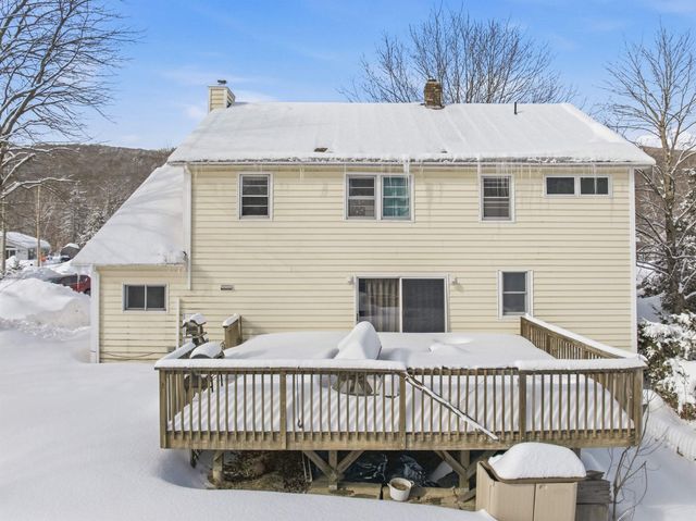 6 Goodbout Road, Lincoln, NH 03251