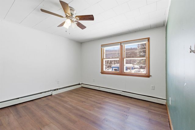 6 Goodbout Road, Lincoln, NH 03251