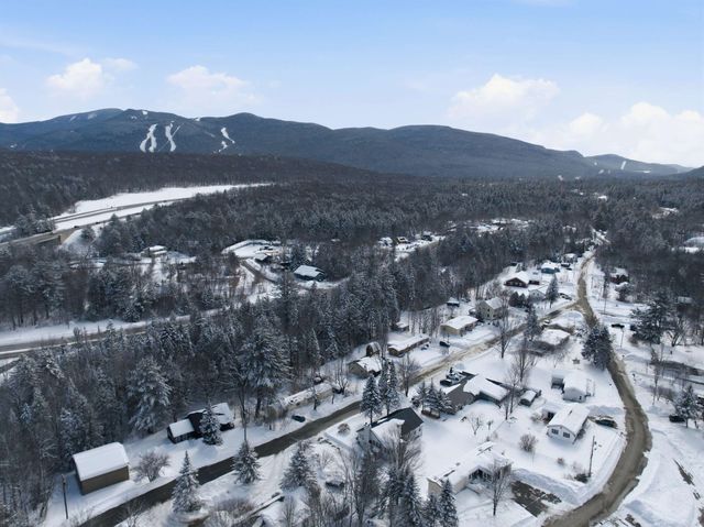 6 Goodbout Road, Lincoln, NH 03251