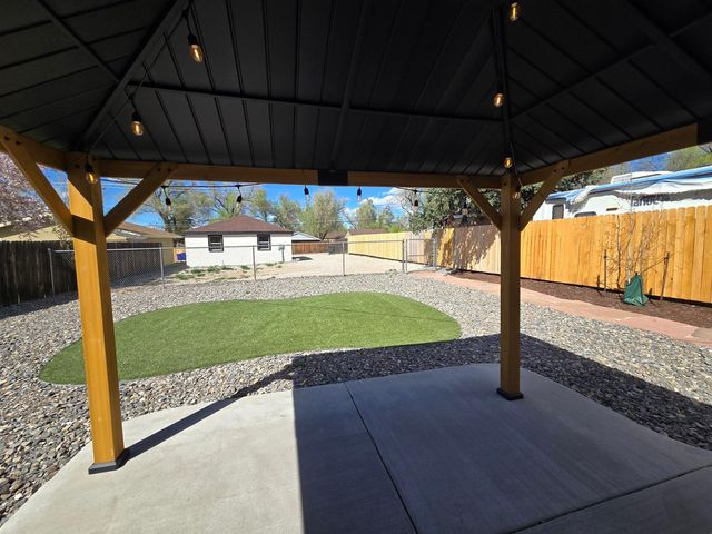 738 E Fountain Boulevard B, Colorado Springs, CO 80903