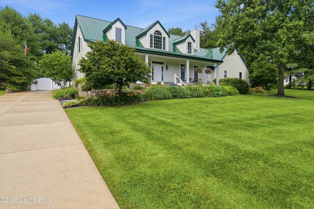 1203 E Moody Ln, Crestwood, KY 40014
