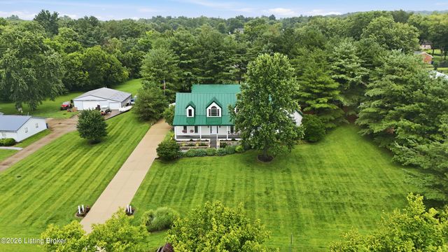 1203 E Moody Ln, Crestwood, KY 40014