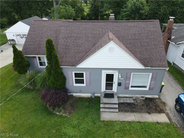 1703 E 300th Street, Wickliffe, OH 44092