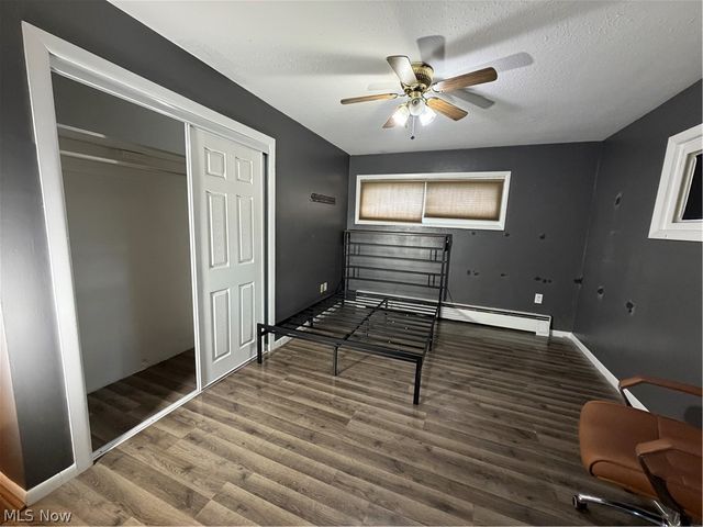 1703 E 300th Street, Wickliffe, OH 44092