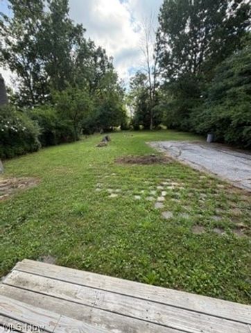 1703 E 300th Street, Wickliffe, OH 44092