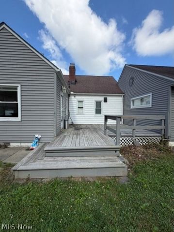 1703 E 300th Street, Wickliffe, OH 44092