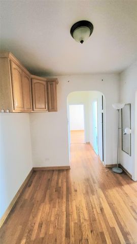 63-60 102nd Street C14, Rego Park, NY 11374