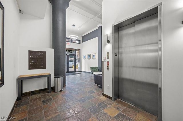 2077 E 4th Street 8E, Cleveland, OH 44115