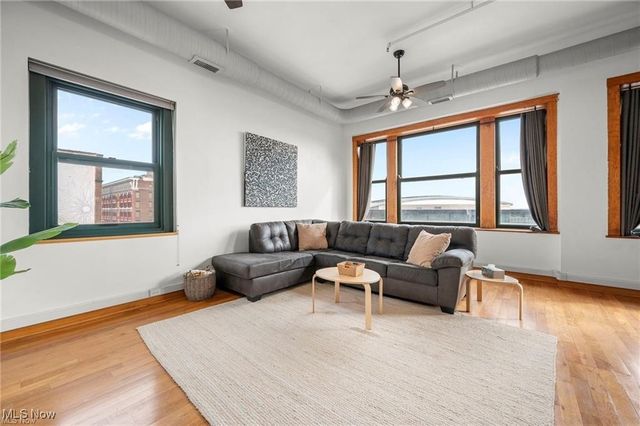 2077 E 4th Street 8E, Cleveland, OH 44115