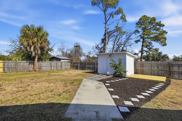 3014 W 21st Court, Panama City, FL 32405