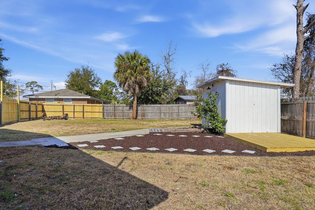 3014 W 21st Court, Panama City, FL 32405
