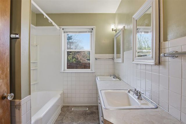 2607 Conrad Street, Eau Claire, WI 54703