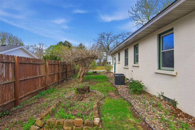 2607 Conrad Street, Eau Claire, WI 54703