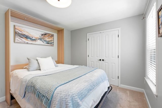 52 The Flume, Amherst, NH 03031