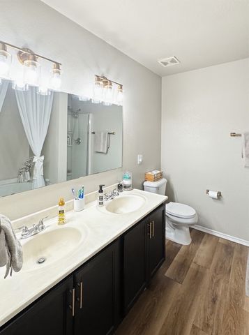 329 Wolf Mountain Lane, Fort Worth, TX 76140