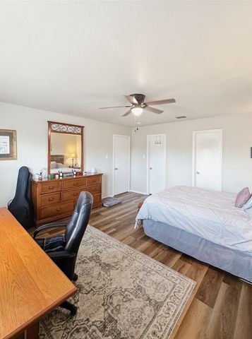 329 Wolf Mountain Lane, Fort Worth, TX 76140