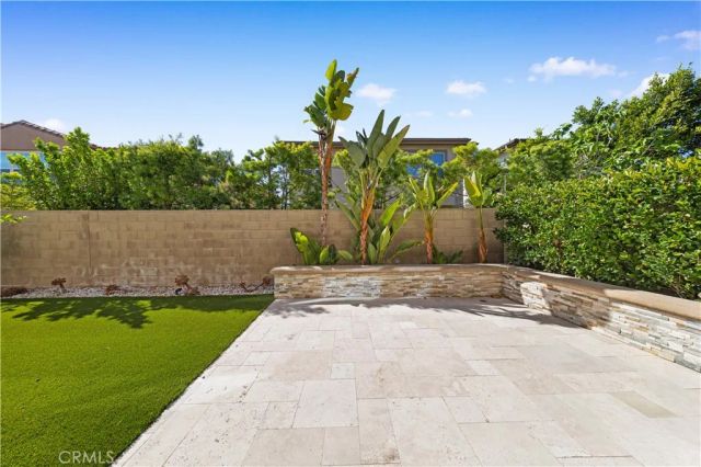 91 Pelican, Irvine, CA 92618