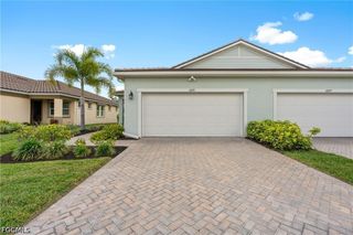 10355 Bonavie Cove DR, Fort Myers, FL 33966