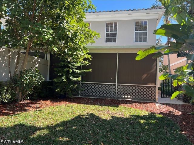 5365 Cove CIR 125, Naples, FL 34119