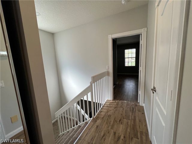 5365 Cove CIR 125, Naples, FL 34119