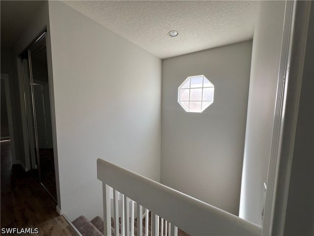 5365 Cove CIR 125, Naples, FL 34119