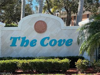 5365 Cove CIR 125, Naples, FL 34119