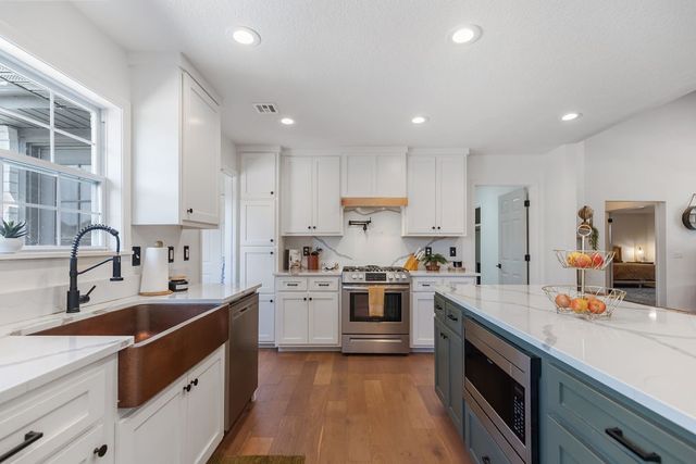 3104 Mimosa Way, Bentonville, AR 72712