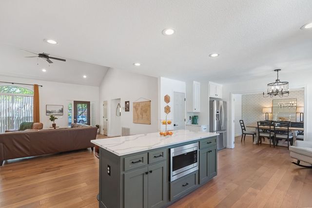 3104 Mimosa Way, Bentonville, AR 72712