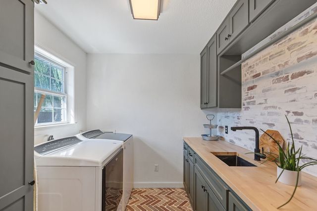 3104 Mimosa Way, Bentonville, AR 72712