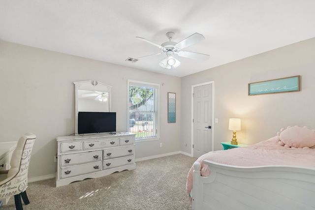 3104 Mimosa Way, Bentonville, AR 72712