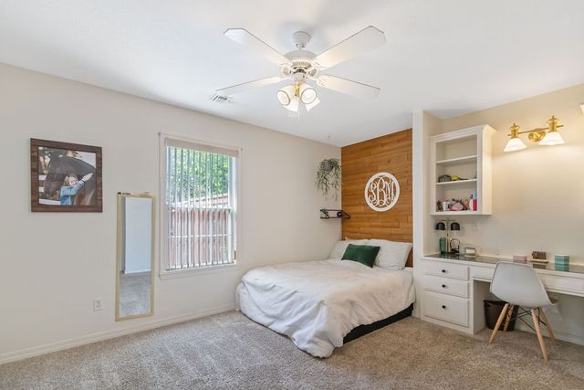 3104 Mimosa Way, Bentonville, AR 72712