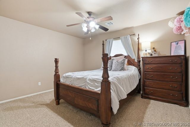 8702 N 140th Terrace, Owasso, OK 74055