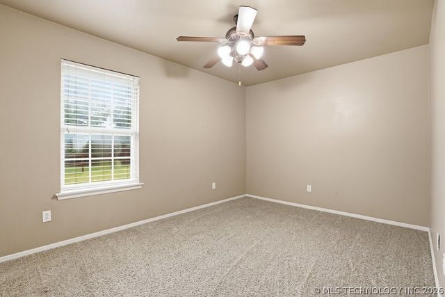 8702 N 140th Terrace, Owasso, OK 74055